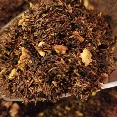 Fresh red rooibos with cloves, orange peel, and cinnamon
